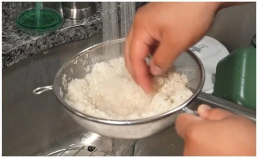Wash the Rice Thoroughly