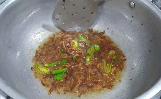 Adding Green Chilies